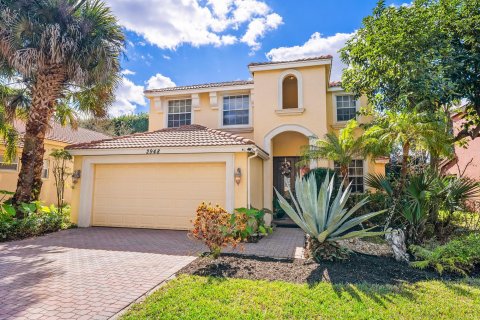 House in Wellington, Florida 4 bedrooms, 247.21 sq.m. № 1024586 - photo 6