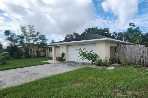 Casa en venta en Avon Park, Florida, 3 dormitorios, 159.98 m2 № 1380867 - foto 3