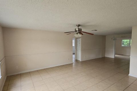 Casa en venta en Avon Park, Florida, 3 dormitorios, 159.98 m2 № 1380867 - foto 12