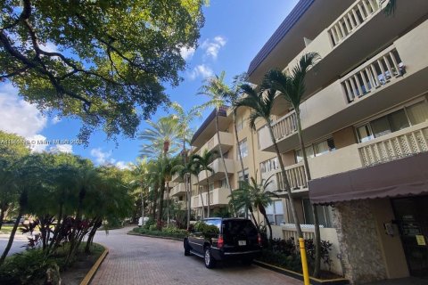 Купить кондоминиум в Норт-Майами, Флорида 1 спальня, 61.41м2, № 1021586 - фото 19