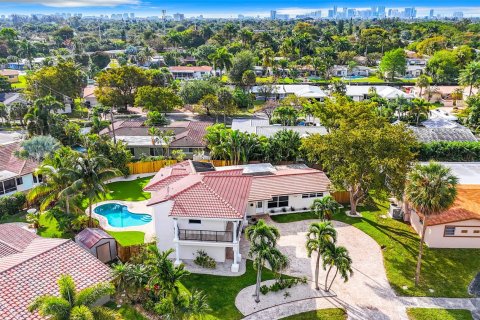 Villa ou maison à vendre à Wilton Manors, Floride: 4 chambres, 251.95 m2 № 1068360 - photo 3