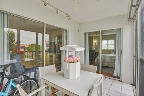 Copropriété à vendre à Pompano Beach, Floride: 2 chambres, 124.4 m2 № 1228562 - photo 16