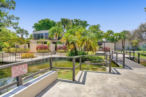 Copropriété à vendre à Pompano Beach, Floride: 2 chambres, 124.4 m2 № 1228562 - photo 30