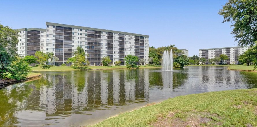 Condo in Pompano Beach, Florida, 2 bedrooms  № 1228562