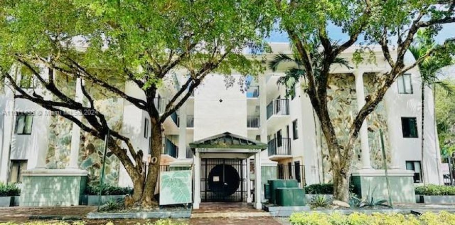 Condo in Miami, Florida, 1 bedroom  № 1234149