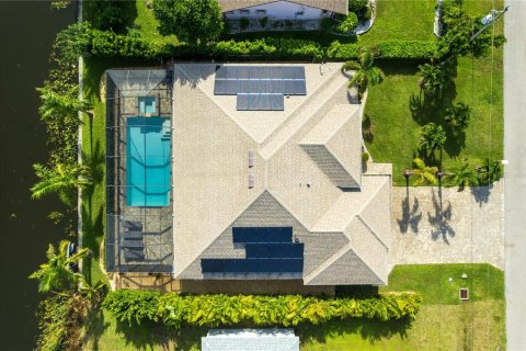 Villa ou maison à vendre à Cape Coral, Floride: 3 chambres, 222.69 m2 № 1383323 - photo 9