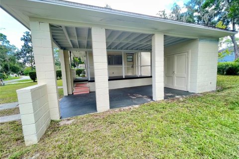 House in DeLand, Florida 3 bedrooms, 85.93 sq.m. № 1373841 - photo 26