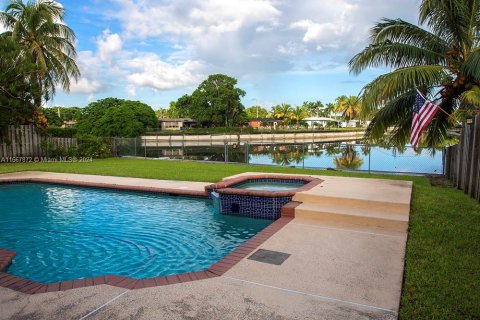 Casa en venta en Margate, Florida, 2 dormitorios, 117.15 m2 № 1402681 - foto 9