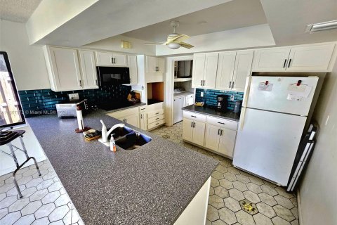 Casa en venta en Margate, Florida, 2 dormitorios, 117.15 m2 № 1402681 - foto 5