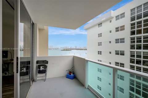 Condominio en venta en Miami Beach, Florida, 51.28 m2 № 1402772 - foto 4