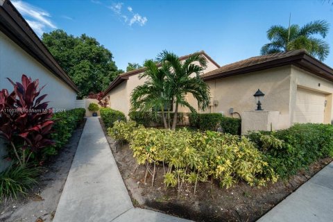 Villa ou maison à vendre à Palm Beach Gardens, Floride: 3 chambres, 137.77 m2 № 1402680 - photo 15