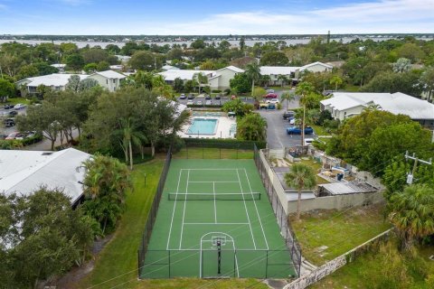 Copropriété à vendre à Stuart, Floride: 2 chambres, 99.22 m2 № 1217185 - photo 8