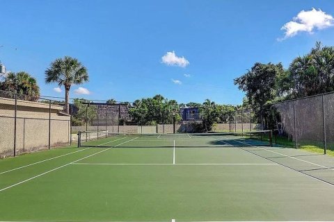 Copropriété à vendre à Stuart, Floride: 2 chambres, 99.22 m2 № 1217185 - photo 15