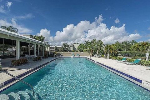 Copropriété à vendre à Stuart, Floride: 2 chambres, 99.22 m2 № 1217185 - photo 17