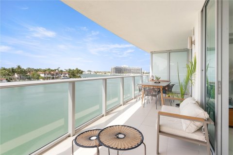 Condominio en venta en Miami Beach, Florida, 2 dormitorios, 109.16 m2 № 1441682 - foto 3