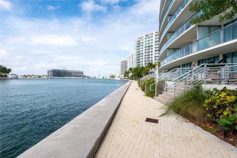 Condominio en venta en Miami Beach, Florida, 2 dormitorios, 109.16 m2 № 1441682 - foto 27