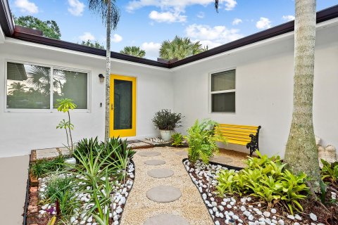 House in Fort Lauderdale, Florida 3 bedrooms, 142.6 sq.m. № 1061251 - photo 7