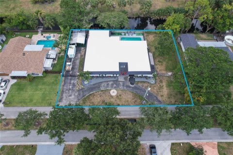 Casa en venta en Margate, Florida, 4 dormitorios, 287.35 m2 № 1207706 - foto 2