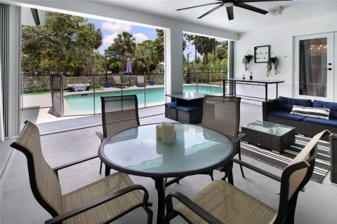 Casa en venta en Margate, Florida, 4 dormitorios, 287.35 m2 № 1207706 - foto 22