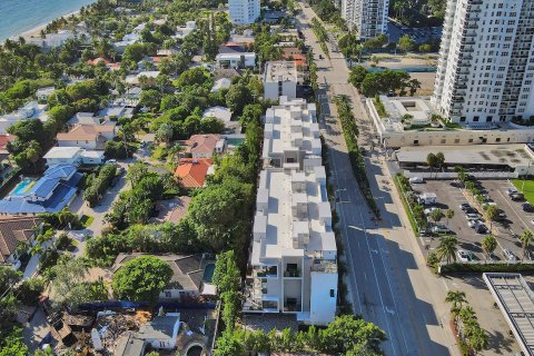 Condo in Fort Lauderdale, Florida, 3 bedrooms  № 1024686 - photo 13