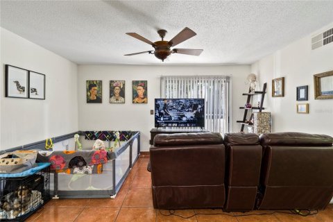 Copropriété à vendre à Orlando, Floride: 2 chambres, 81.01 m2 № 1032974 - photo 9