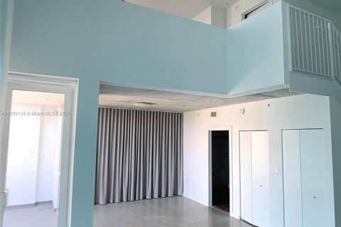 Copropriété à louer à Miami, Floride: 2 chambres, 92.07 m2 № 1231088 - photo 4