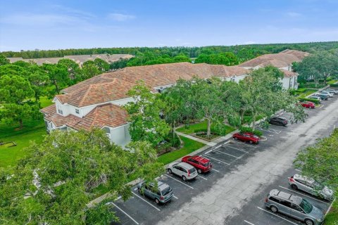 Condo in Orlando, Florida, 2 bedrooms  № 1397996 - photo 25