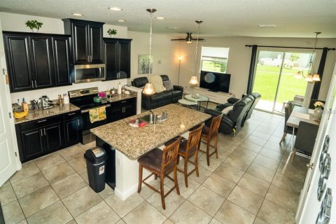 Townhouse in Kissimmee, Florida 3 bedrooms, 162.3 sq.m. № 1397999 - photo 6