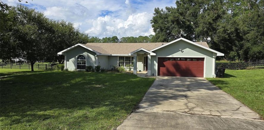 House in Williston, Florida 4 bedrooms, 165.37 sq.m. № 1398000