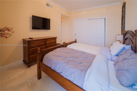 Copropriété à louer à Sunny Isles Beach, Floride: 3 chambres, 205.69 m2 № 1060398 - photo 10