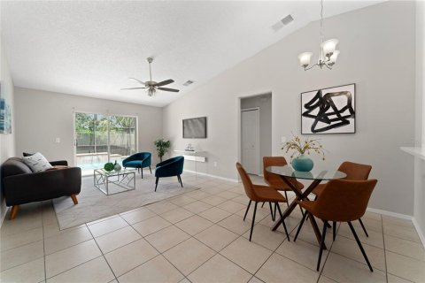 Villa ou maison à vendre à Kissimmee, Floride: 3 chambres, 113.81 m2 № 1338563 - photo 7