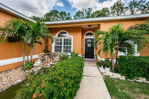 Villa ou maison à vendre à New Port Richey, Floride: 3 chambres, 152.64 m2 № 1251830 - photo 10