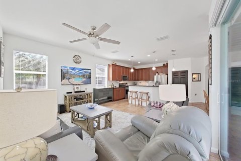 Villa ou maison à vendre à Land O' Lakes, Floride: 6 chambres, 339.19 m2 № 1039506 - photo 22