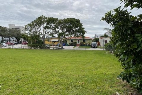 Terreno en venta en Miami, Florida № 1281178 - foto 6