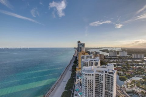 Condo in Sunny Isles Beach, Florida, 3 bedrooms  № 1293846 - photo 6