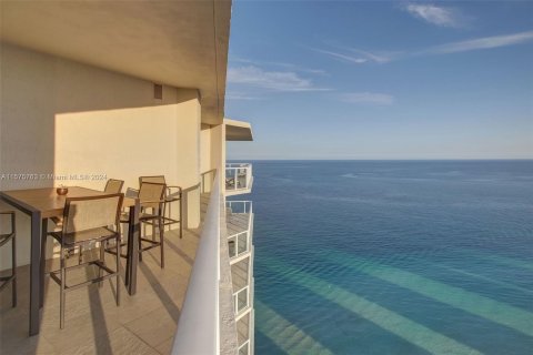 Condo in Sunny Isles Beach, Florida, 3 bedrooms  № 1293846 - photo 5