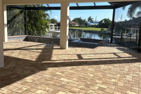 Villa ou maison à vendre à Punta Gorda, Floride: 4 chambres, 280.38 m2 № 1338458 - photo 12