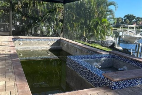 Casa en venta en Punta Gorda, Florida, 4 dormitorios, 280.38 m2 № 1338458 - foto 10