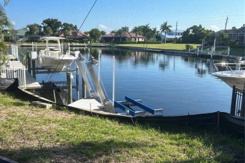 Villa ou maison à vendre à Punta Gorda, Floride: 4 chambres, 280.38 m2 № 1338458 - photo 9