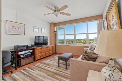 Condo in Fort Lauderdale, Florida, 2 bedrooms  № 1031685 - photo 30