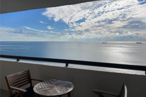 Copropriété à vendre à Miami Beach, Floride: 2 chambres, 96.06 m2 № 1391558 - photo 16