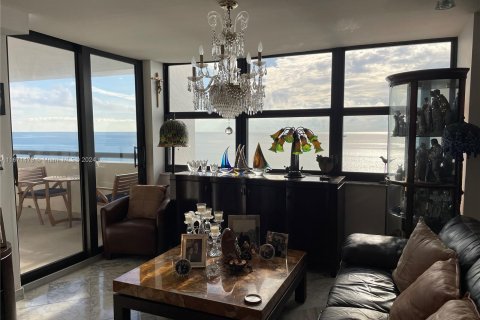 Copropriété à vendre à Miami Beach, Floride: 2 chambres, 96.06 m2 № 1391558 - photo 8