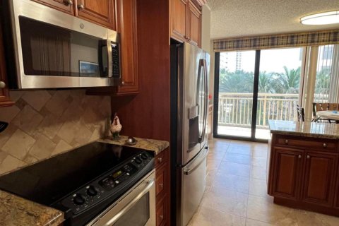 Condo in Riviera Beach, Florida, 2 bedrooms  № 1074663 - photo 20