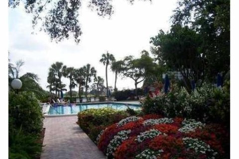 Condo in Pompano Beach, Florida, 1 bedroom  № 1074662 - photo 14