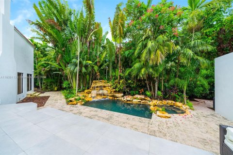 Villa ou maison à vendre à Coral Gables, Floride: 4 chambres, 357.4 m2 № 1231717 - photo 3