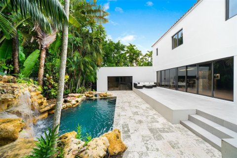 Villa ou maison à vendre à Coral Gables, Floride: 4 chambres, 357.4 m2 № 1231717 - photo 5