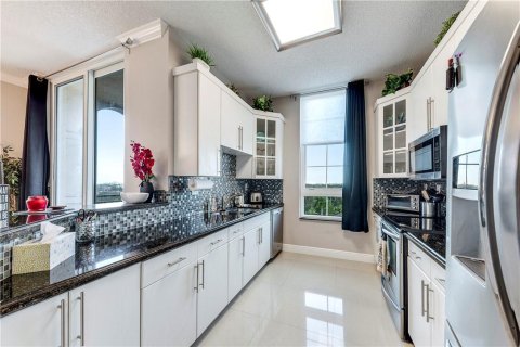 Condominio en alquiler en Fort Lauderdale, Florida, 3 dormitorios, 134.43 m2 № 1040660 - foto 29
