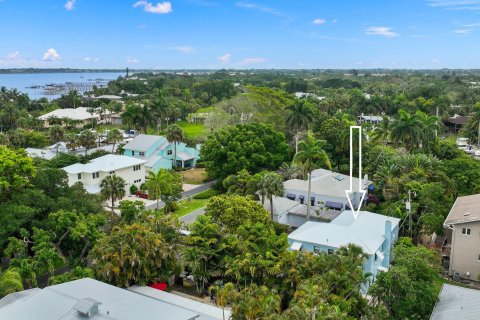 Villa ou maison à vendre à Stuart, Floride: 6 chambres, 274.62 m2 № 1210521 - photo 8