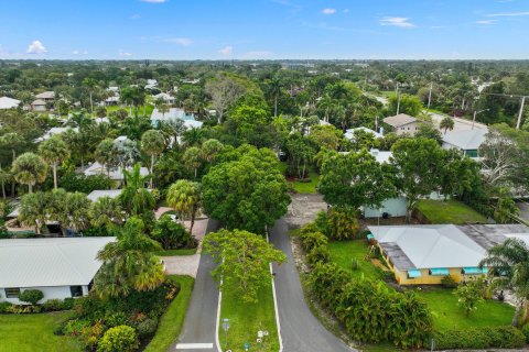 House in Stuart, Florida 6 bedrooms, 274.62 sq.m. № 1210521 - photo 7