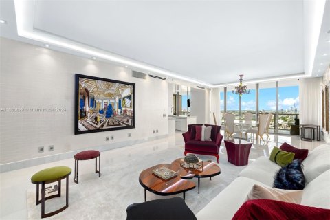 Condominio en venta en Bal Harbour, Florida, 3 dormitorios, 290.6 m2 № 1427534 - foto 8